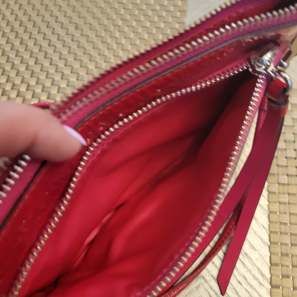 Coach Poppy Red Women's Bag.New. Never Used. - Picture 3 of 9